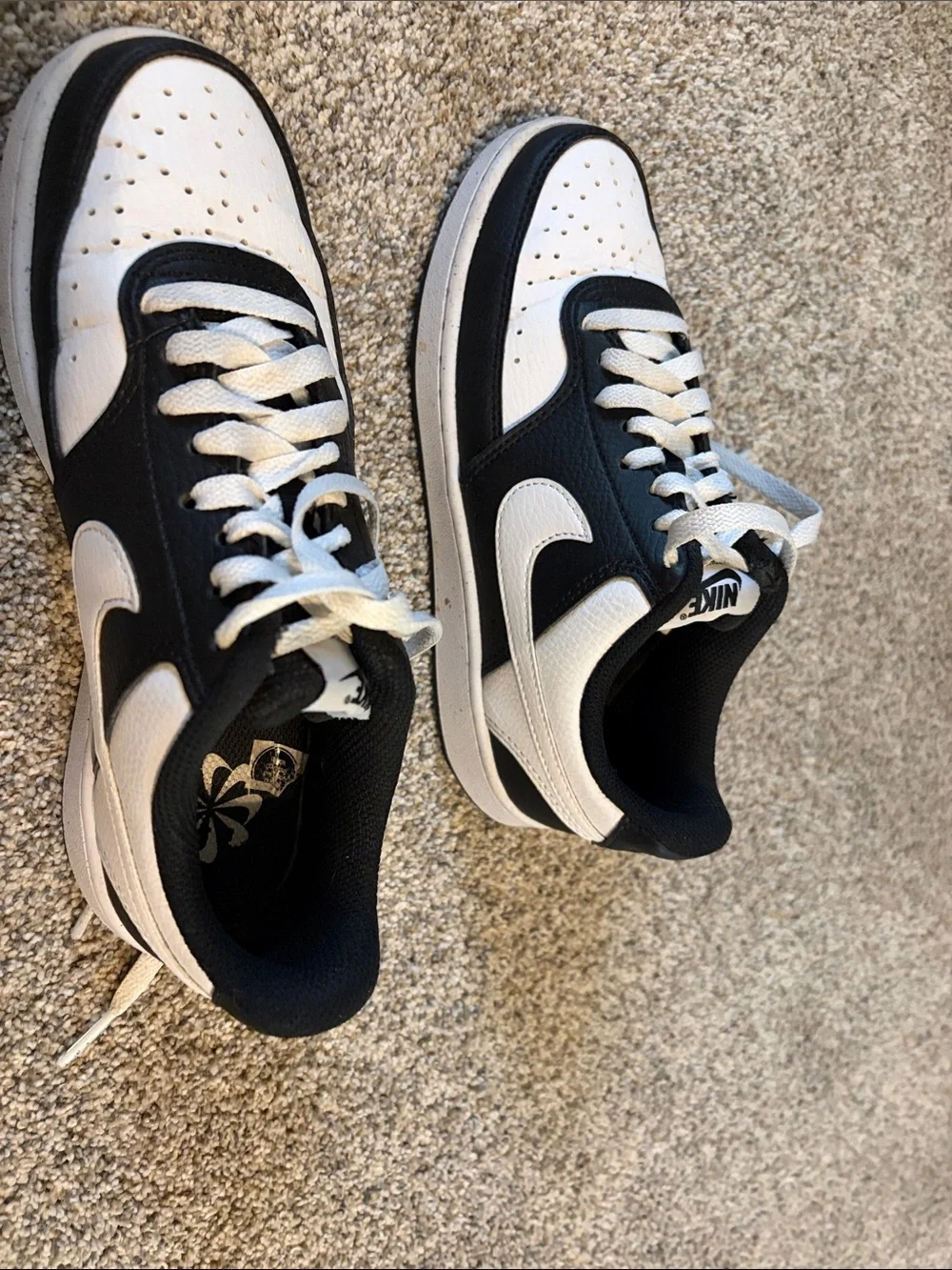 Nike stylish low